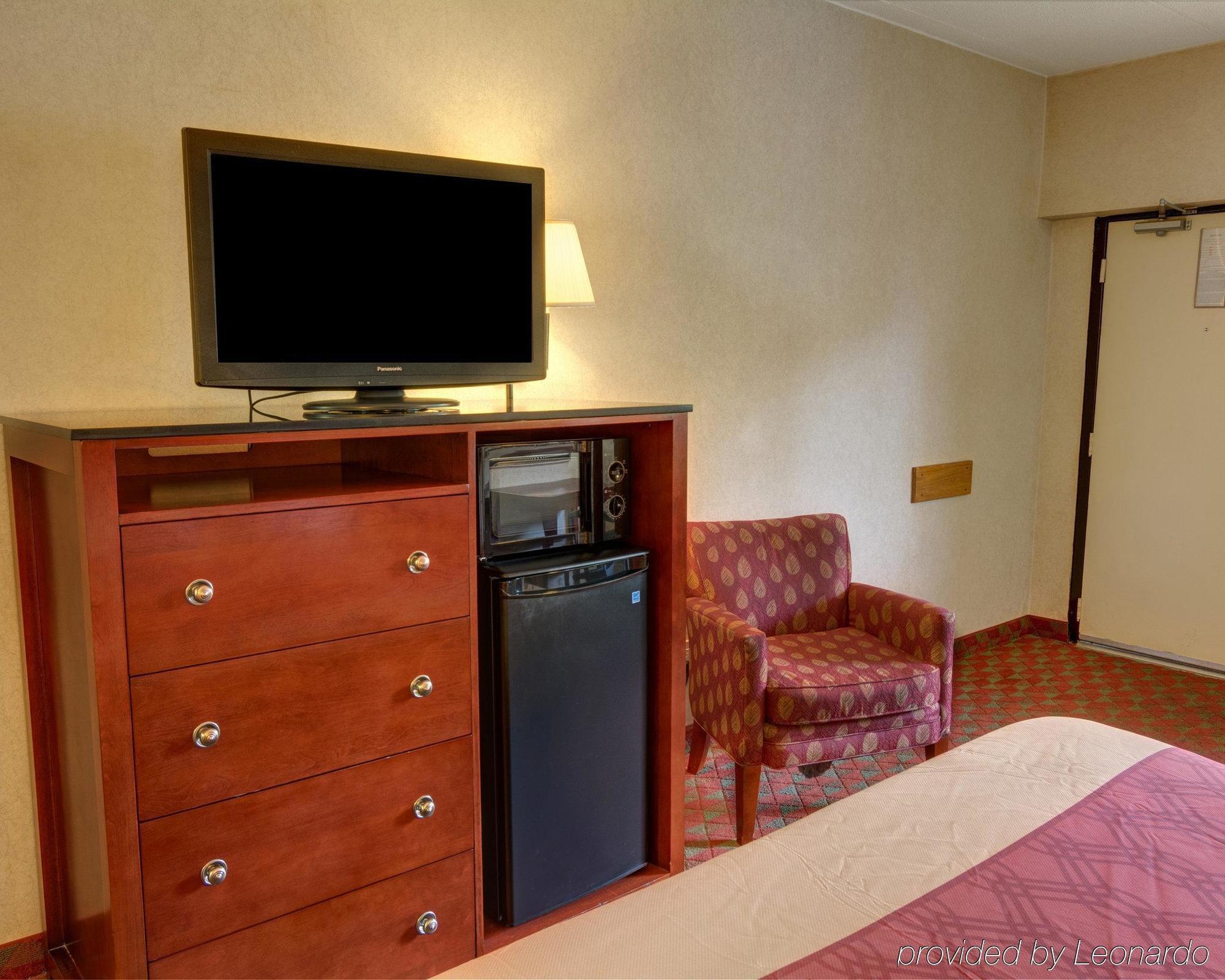 Red Carpet Inn By University Of Maryland College Park Exterior photo